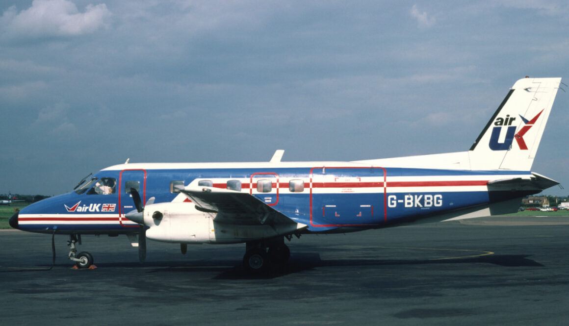 G BKBG Embraer EMB 110P1 Bandeirante. Southend September 1982